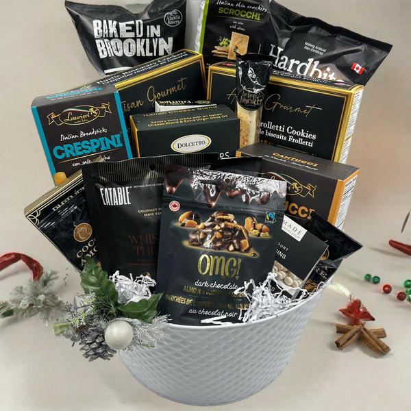 Assorted chips, crackers, cookies, nuts, hot chocolate, raisins, biscotti, crisps popcorn, breadsticks.  Corporate Chritmas gifts in Ottawa.  Employee Christmas gifts in Ottawa.  Client Christmas gifts in ottawa