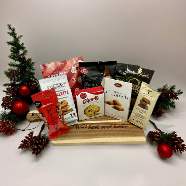 popcorn, crackers, nuts, chocolate, truffles, fudge, caramels, chips, pretzels.  Corporate Gifts in Ottawa.  Christmas Gifts in Ottawa.  Best Christmas Gifts in Ottawa