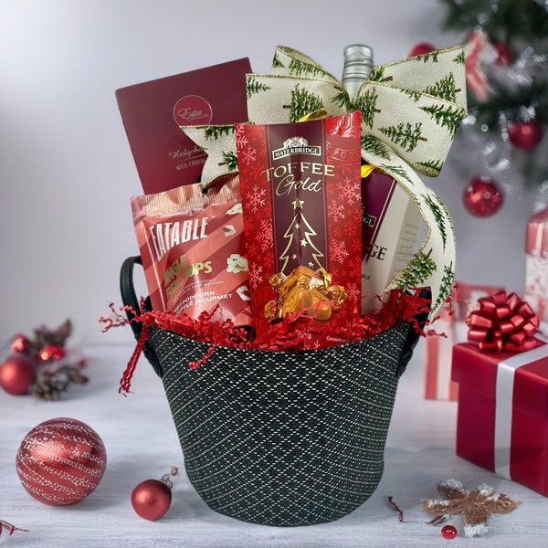 Christmas Gift Baskets in Ottawa for couples, families. includes wine, chocolates, fudge, toffee and popcorn