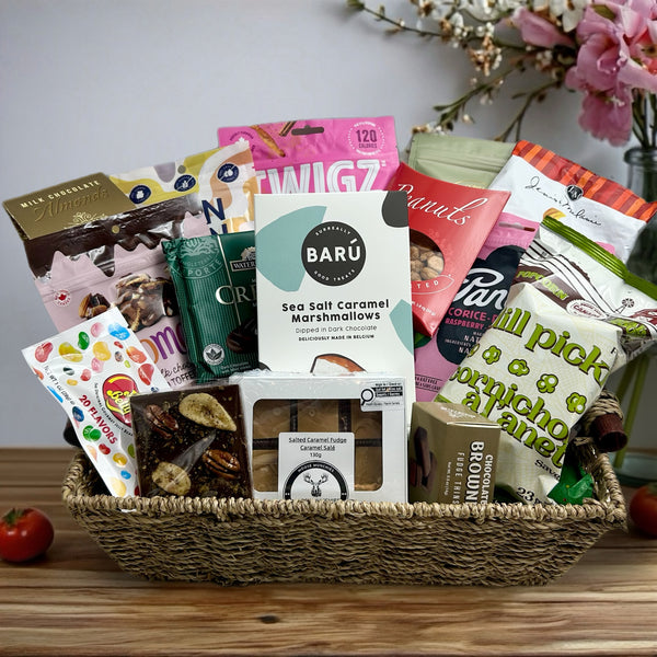 mix of sweets and salty snacks.  Birthday gift baskets in Ottawa
Condolences gifts in Ottawa
Realtor Gift Baskets in Ottawa
Closing Gift Baskets in Ottawa